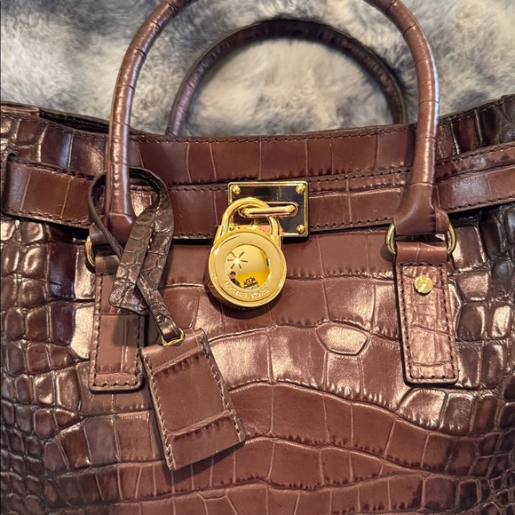 Michael Kors Hamilton Brown Crocodile-Embossed Handbag - Picture 2 of 7